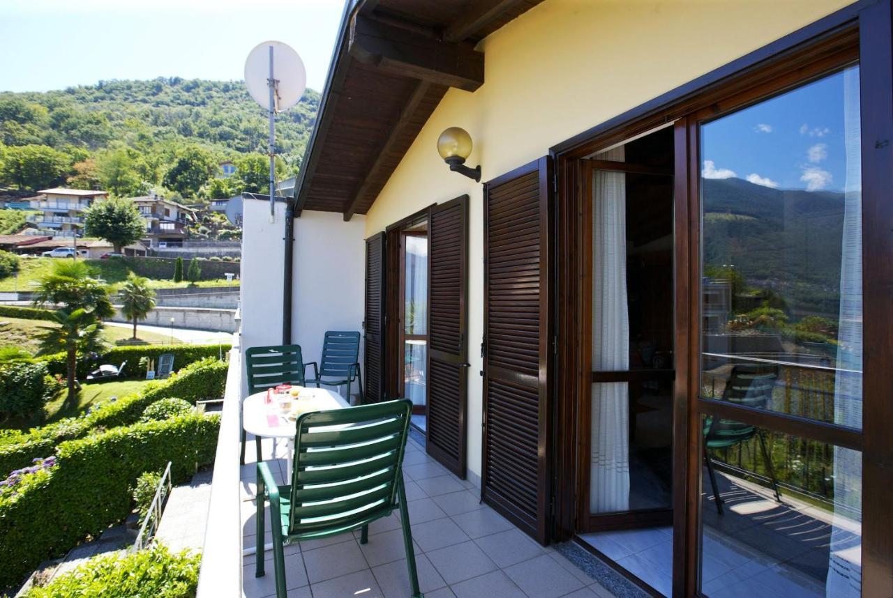 Апартаменты Residenza Arcobaleno Pino Lago Maggiore Экстерьер фото