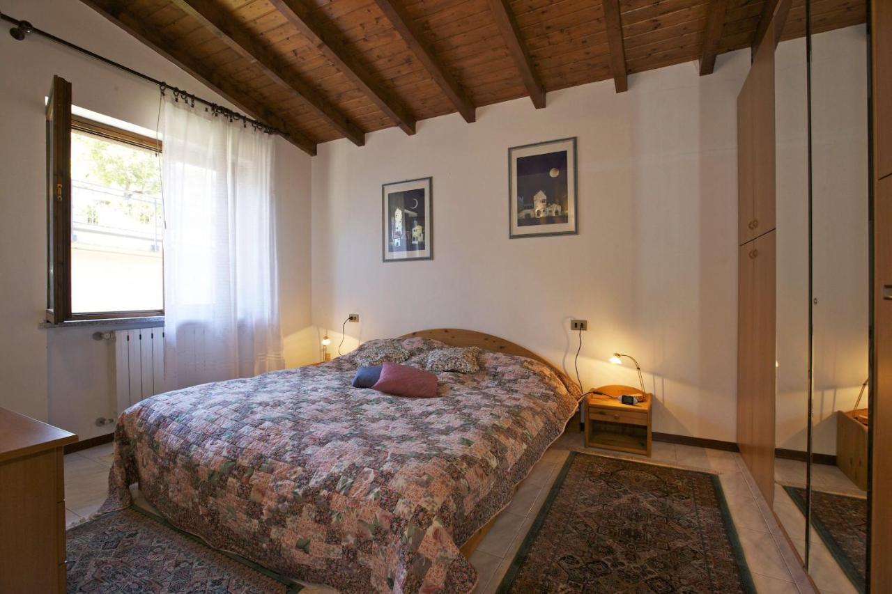 Апартаменты Residenza Arcobaleno Pino Lago Maggiore Экстерьер фото